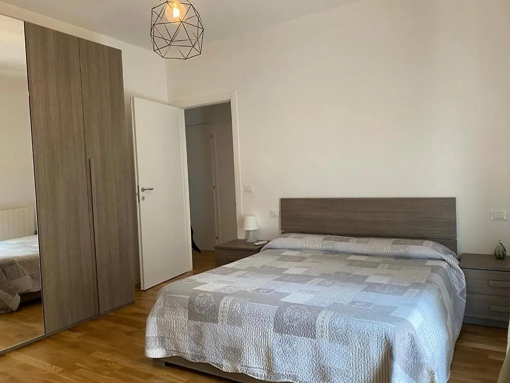 Appartamento Massa Lägenhet